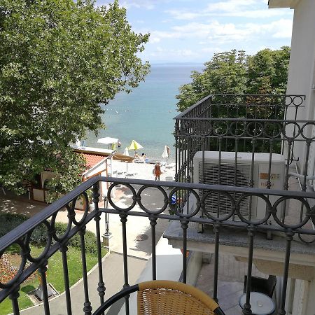 איקה Apartments Zlatko Delic מראה חיצוני תמונה
