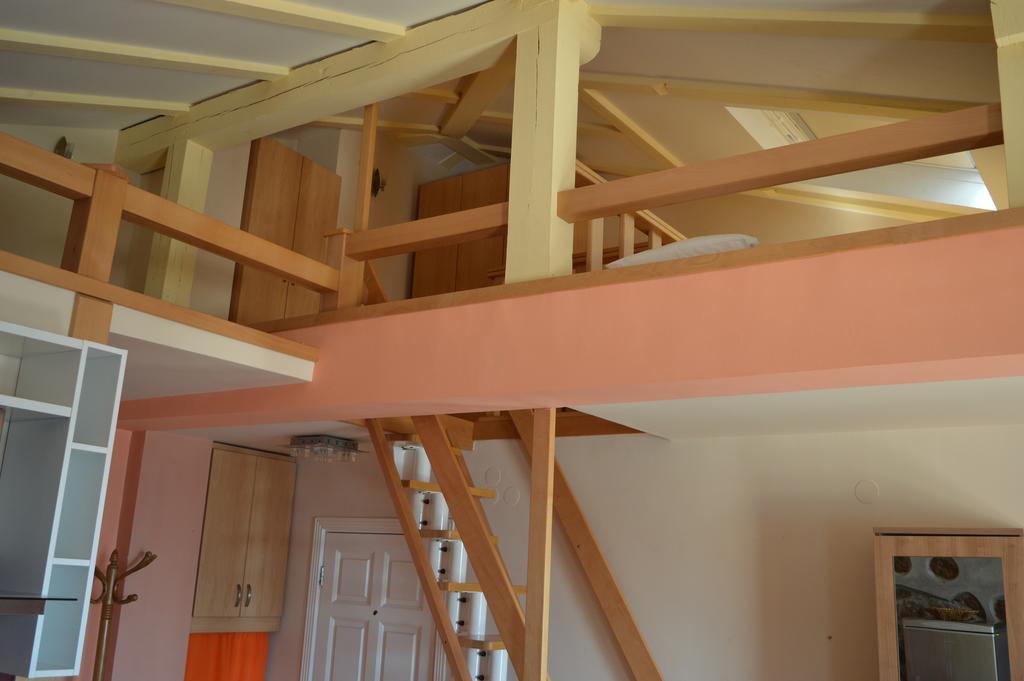 איקה Apartments Zlatko Delic מראה חיצוני תמונה