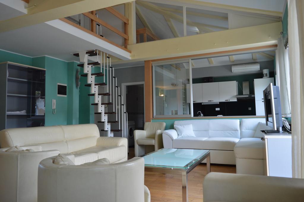 איקה Apartments Zlatko Delic מראה חיצוני תמונה